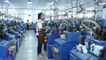 小北河鎮:東北小鎮用襪子鏈起全球市場